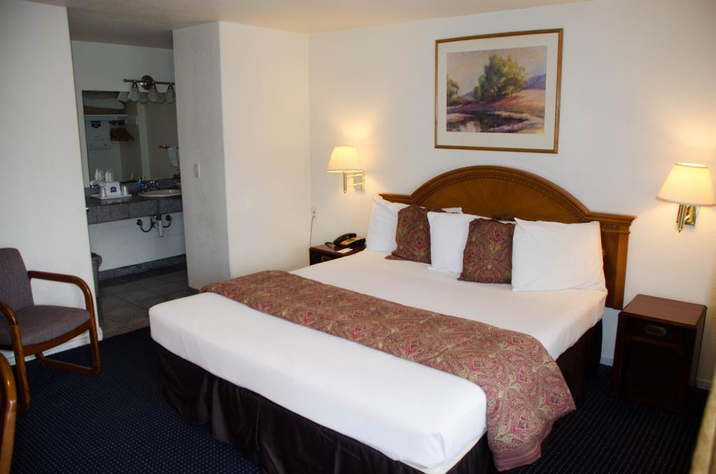 Rodeway Inn Near Downtown Monterey Zewnętrze zdjęcie
