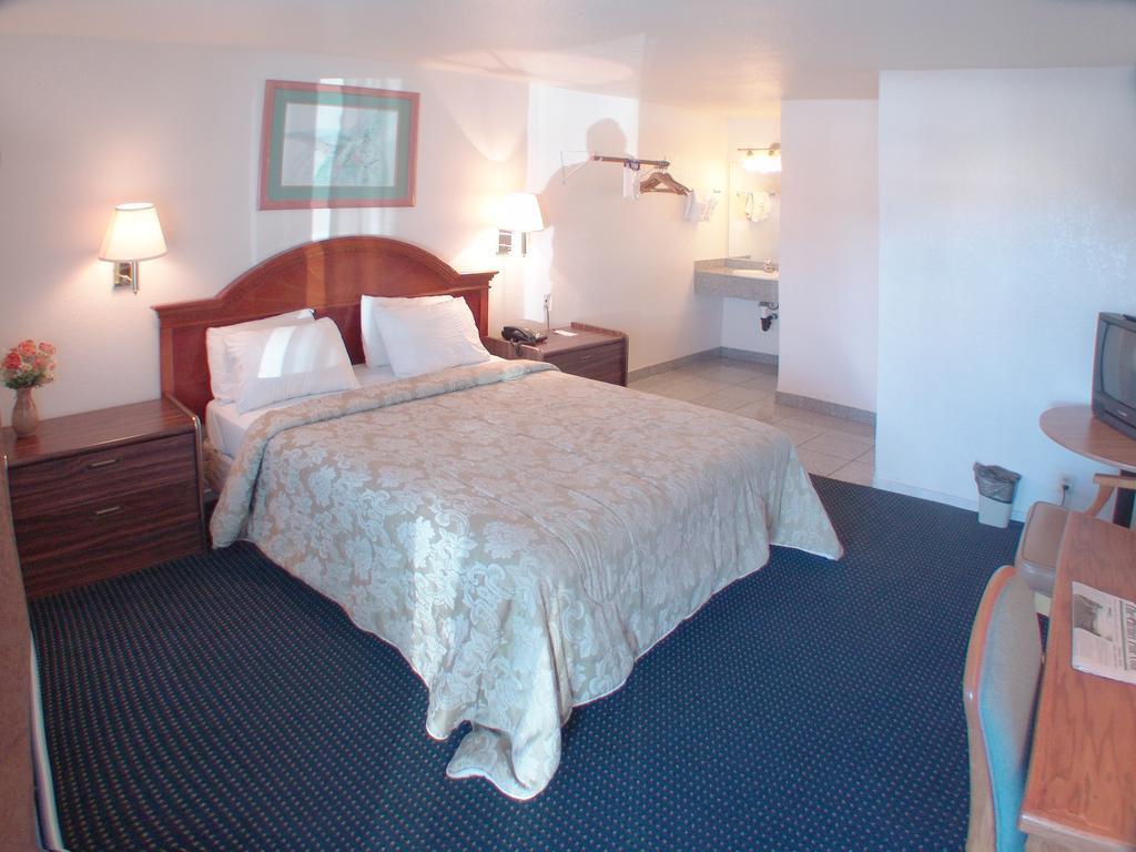 Rodeway Inn Near Downtown Monterey Zewnętrze zdjęcie