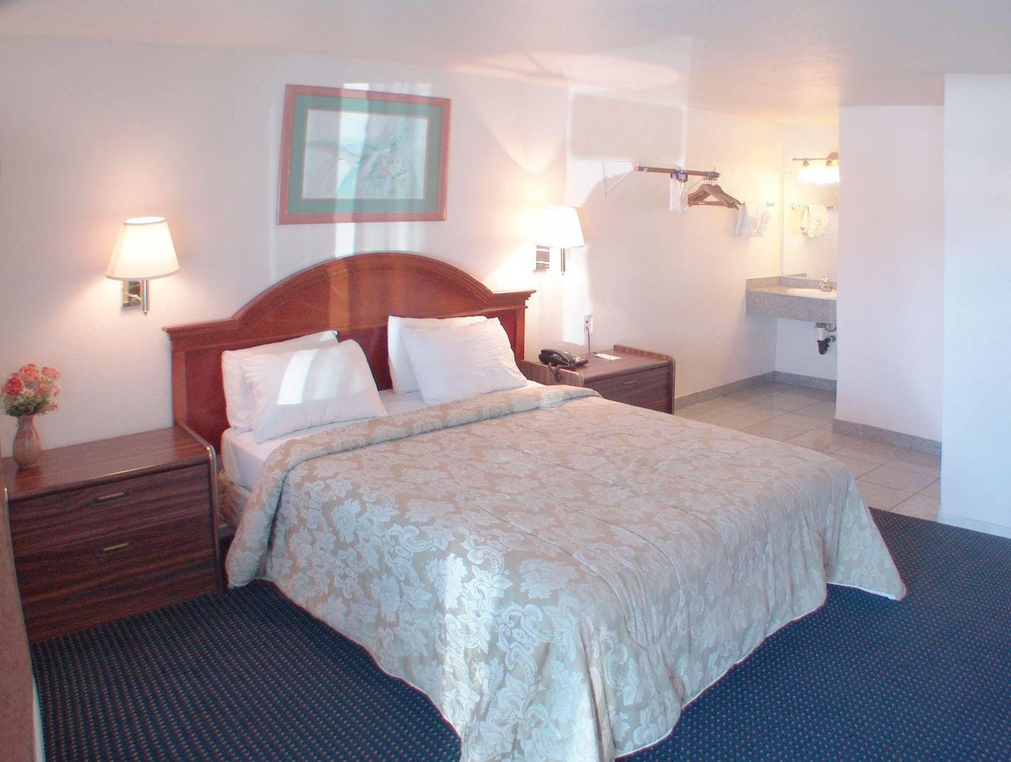 Rodeway Inn Near Downtown Monterey Zewnętrze zdjęcie